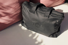 Load image into Gallery viewer, WEEKENDER - Basal-USA